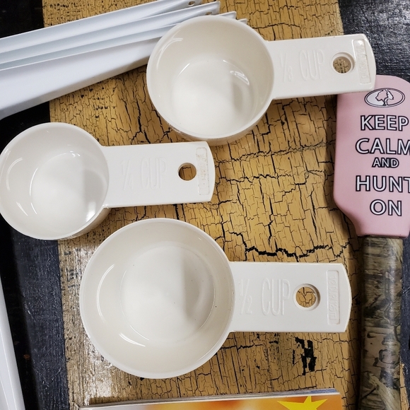 🍳 Fun in the Country Kitchen Bundle Set Part of bundle is NWT. - Picture 8 of 9